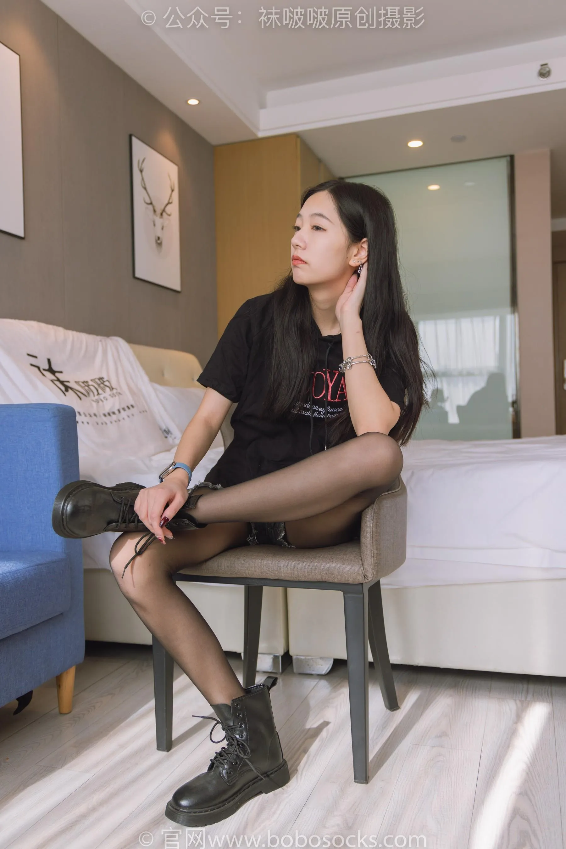 [BoBoSocks袜啵啵]NO.203 三双靴子、黑丝、网袜[23] [54P]插图2
